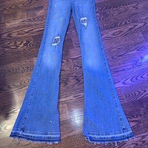 Bell bottom Hollister pants